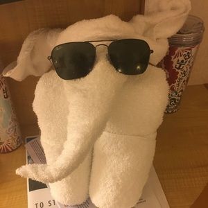 Meet your Posher, Corinne